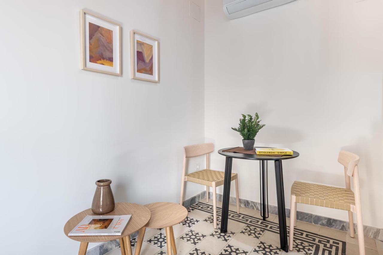 Apartamentos Libere Malaga La Merced Ngoại thất bức ảnh